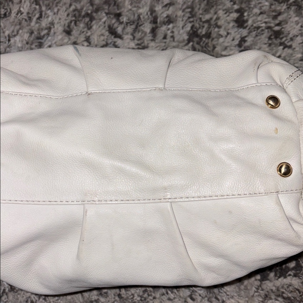 Michael Kors White Leather Tote Bag - Picture 12 of 16